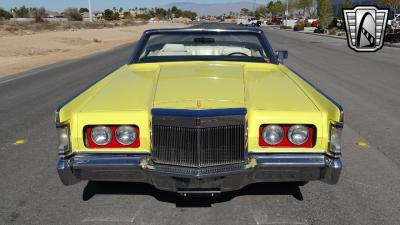 1971 Lincoln Continental