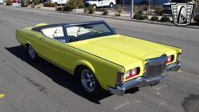 1971 Lincoln Continental