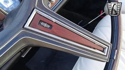 1971 Lincoln Continental