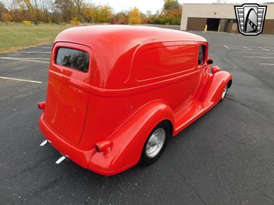 1938 Plymouth Sedan