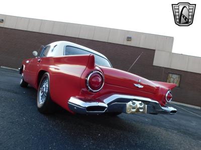 1957 Ford Thunderbird