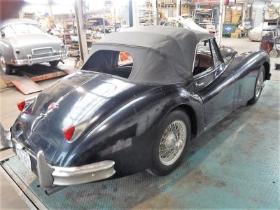 1957 Jaguar XK 140 DHC