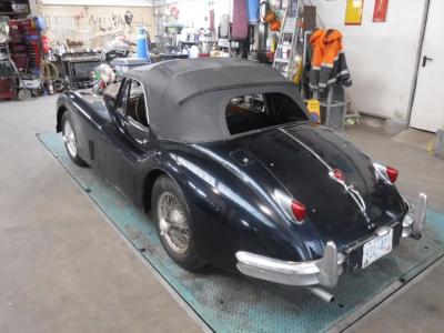 1957 Jaguar XK 140 DHC