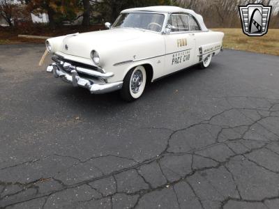 1953 Ford Crestline