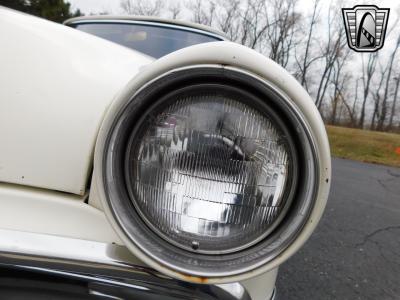 1953 Ford Crestline