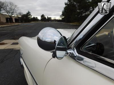 1953 Ford Crestline