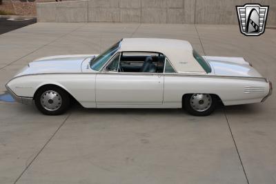 1961 Ford Thunderbird