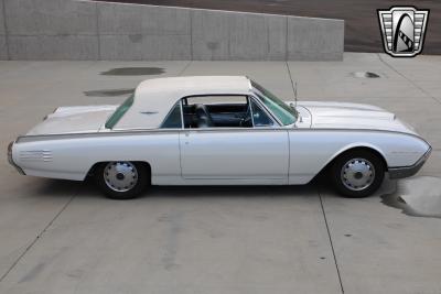 1961 Ford Thunderbird