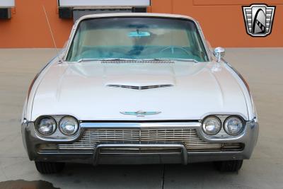 1961 Ford Thunderbird