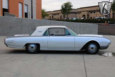 1961 Ford Thunderbird