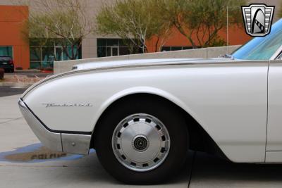 1961 Ford Thunderbird