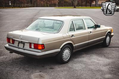 1987 Mercedes - Benz 420SEL