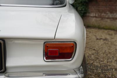 1970 Alfa Romeo GT 1300 Junior Stepnose