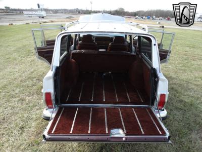 1989 Jeep Grand Wagoneer