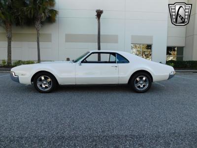 1966 Oldsmobile Toronado