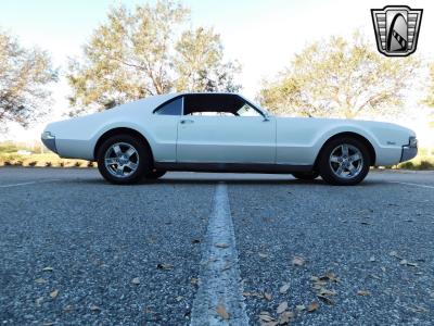 1966 Oldsmobile Toronado