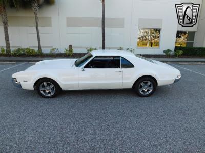 1966 Oldsmobile Toronado