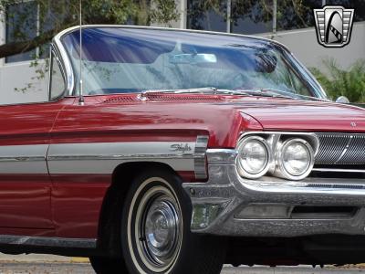 1961 Oldsmobile Starfire