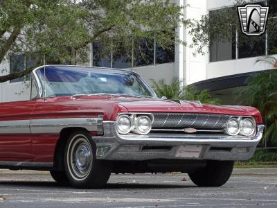 1961 Oldsmobile Starfire