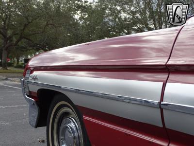 1961 Oldsmobile Starfire