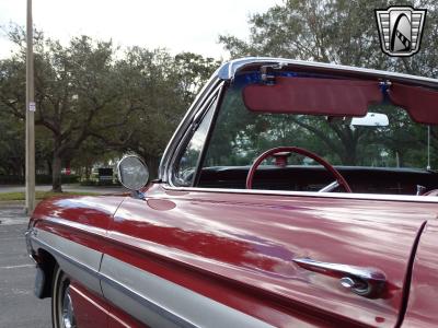 1961 Oldsmobile Starfire