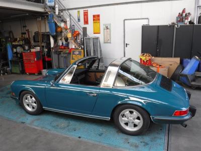 1973 Porsche 911 E Targa blue