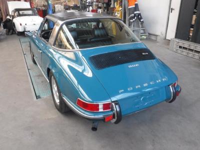 1973 Porsche 911 E Targa blue