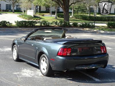 1999 Ford Mustang