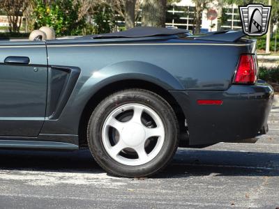 1999 Ford Mustang