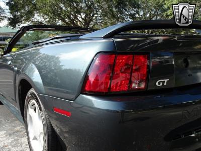 1999 Ford Mustang