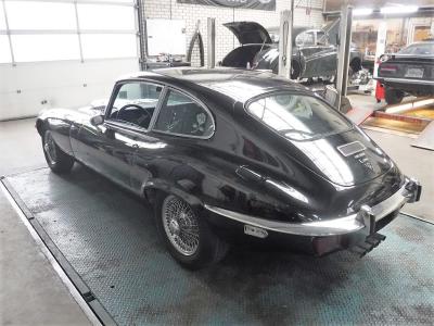 1972 Jaguar E-type V12 black