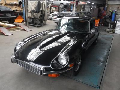 1972 Jaguar E-type V12 black