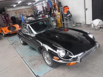 1972 Jaguar E-type V12 black