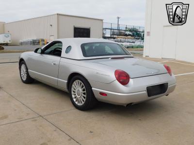 2005 Ford Thunderbird