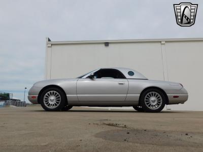 2005 Ford Thunderbird