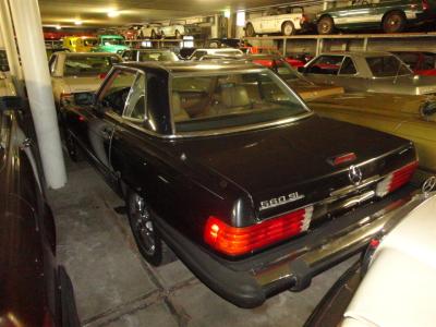 1988 Mercedes - Benz 560 SL black &#039;&#039;88