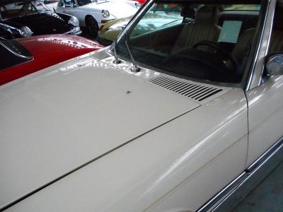 1987 Mercedes - Benz 560 SL white