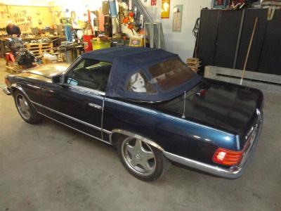 1982 Mercedes - Benz 380SL blue