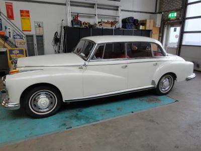 1960 Mercedes - Benz 300 Dora