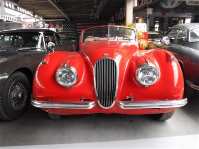 1954 Jaguar XK 120 DHC