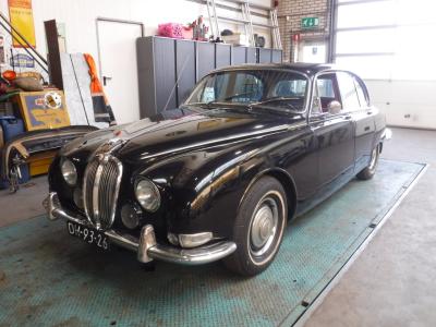 1964 Jaguar 3.8S type zwart