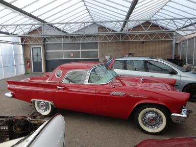 1957 Ford Thunderbird Roadster 1957