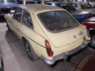 1970 MG B GT to restore &#039;&#039;70