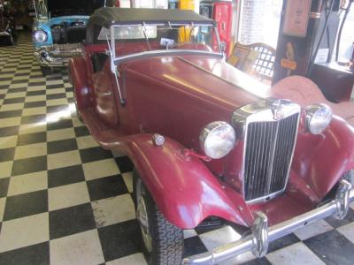 1953 MG TD rood no. 26672