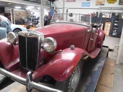 1953 MG TD rood no. 26672