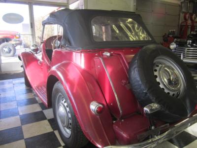 1953 MG TD rood no. 26672