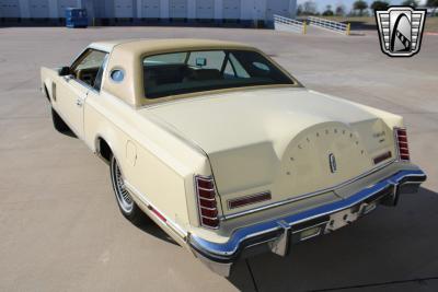 1977 Lincoln Continental