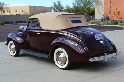 1940 Ford Deluxe