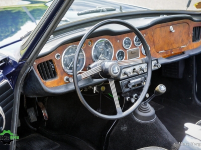 Triumph TR4 blue 1963